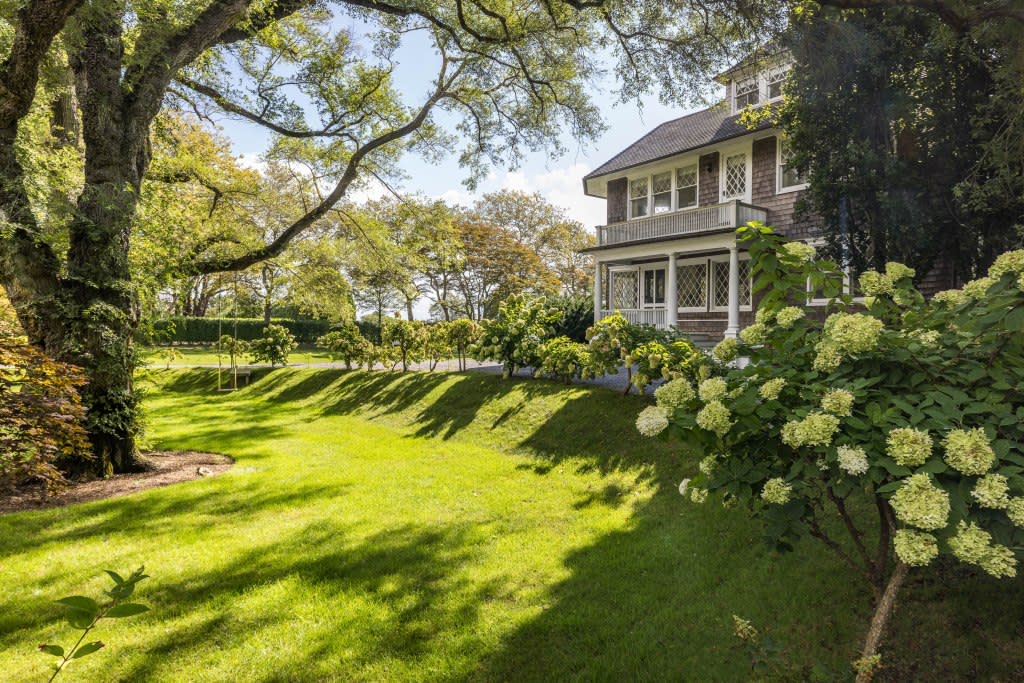 Green-tastic 1 Lily Pond Lane is asking $25 million. Lena Yaremenko