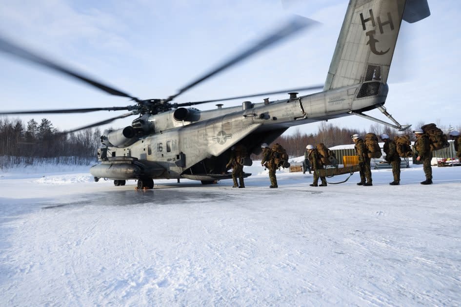 2022「酷寒演習」美軍陸戰隊使用CH-53E「超級種馬」運輸。（資料照）   圖：翻攝US Marine Cor