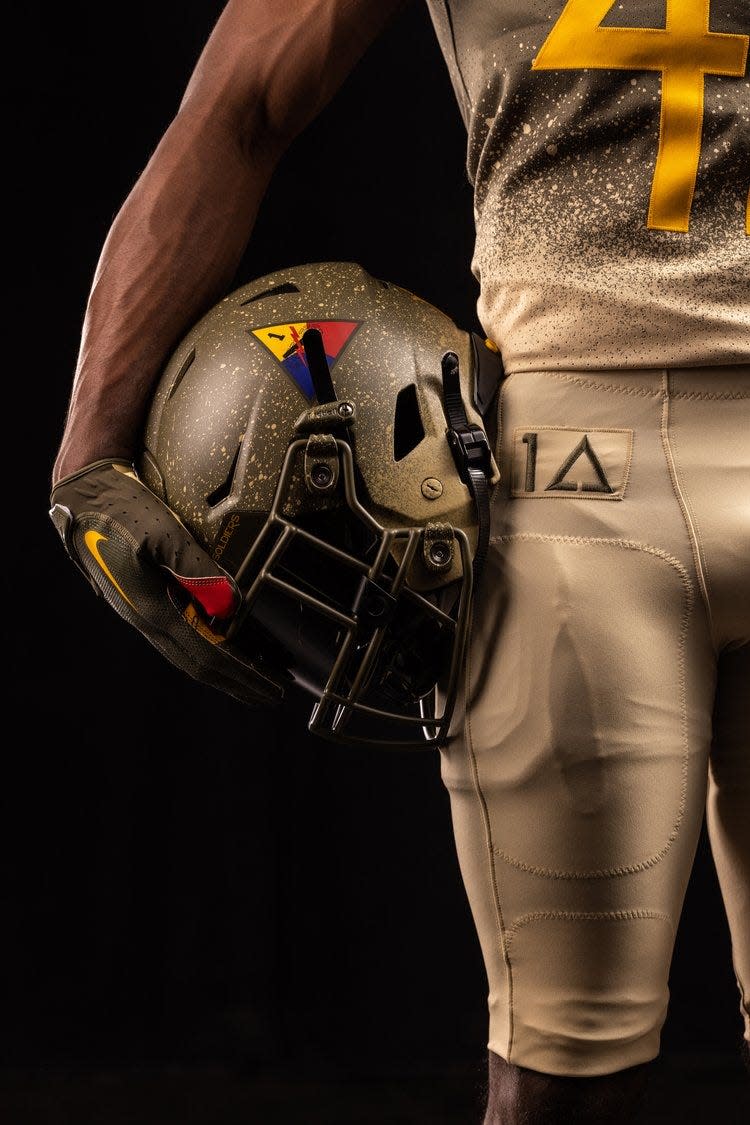 Army-Navy Football Uniforms 2022