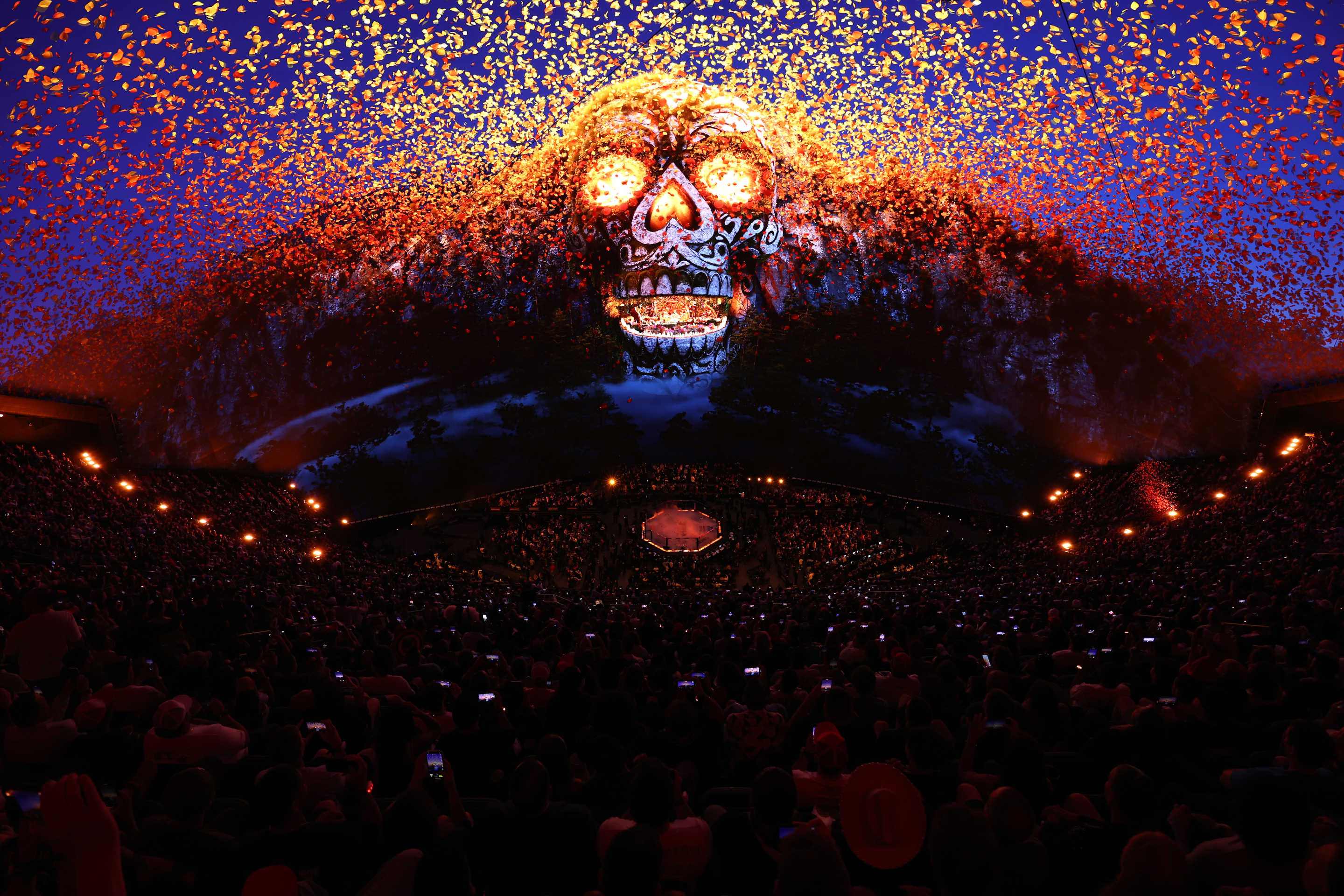 LAS VEGAS, NEVADA - SEPTEMBER 14: A general view of Sphere during a celebration of Mexican Independence Weekend between fights during UFC 306: Riyadh Season Noche on September 14, 2024 in Las Vegas, Nevada. (Photo by Christian Petersen/Getty Images)