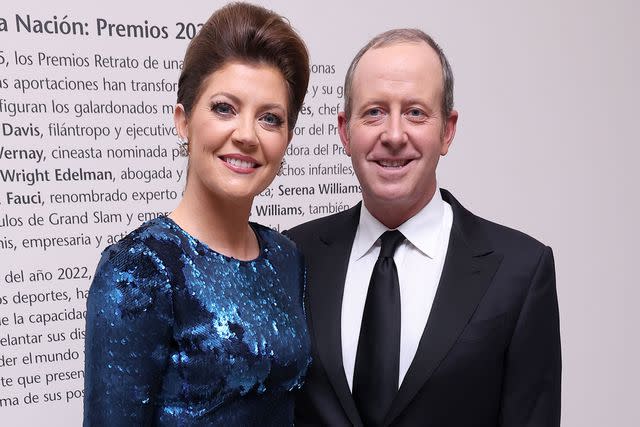 <p>Paul Morigi/Getty</p> Norah O'Donnell and Geoff Tracy in 2022