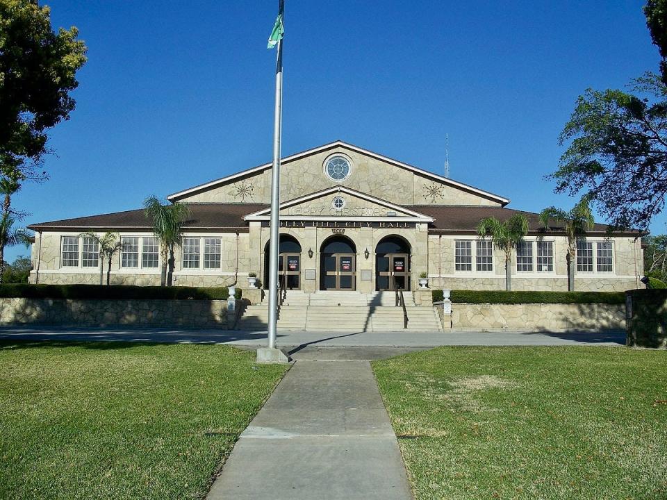 Holly Hill City Hall