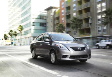 Nissan Versa