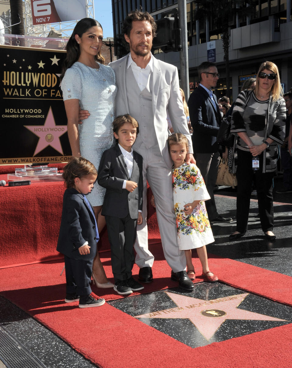 Matthew McConaughey with wife Camila and their three kids (Livingston, Levi and Vida) in 2014. (Photo: Albert L. Ortega/Getty Images)