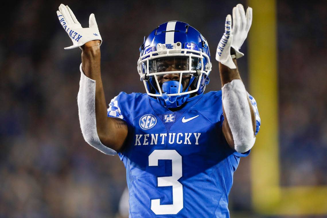 Kentucky Wildcats defensive back Alex Afari Jr. (3) claps after a stop against the Northern Illinois Huskies offense during the game at Kroger Field in Lexington, Ky., Saturday, September 24, 2022.