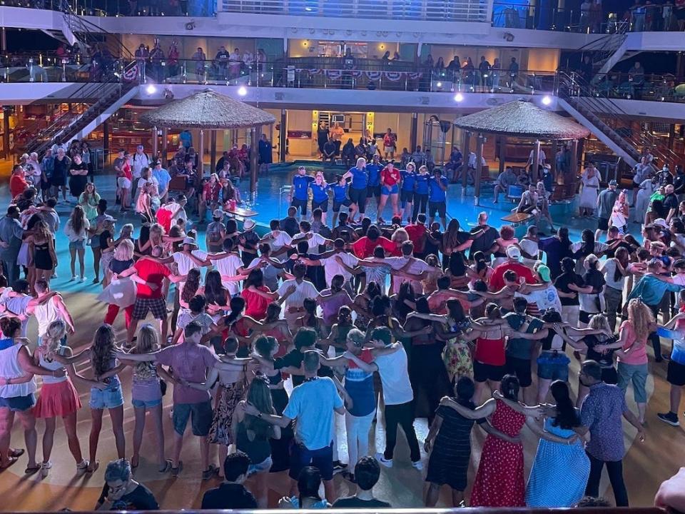 Crowds on Carnival Vista's Lido Deck.