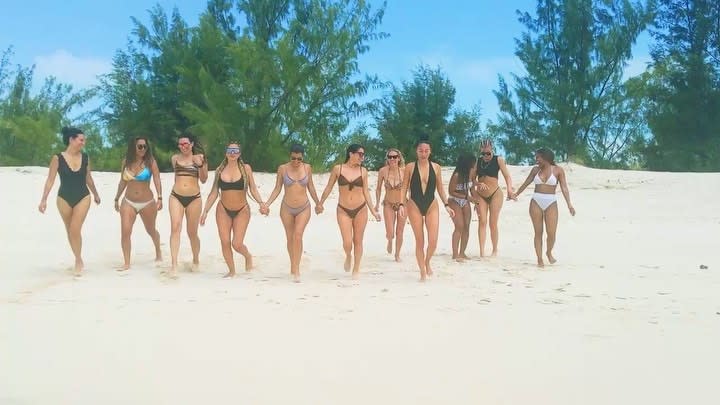 <p>Khloé and Kourtney Kardashian have Turks and Caicos on the brain! The famous sisters are posting pic after pic from their secret getaway, and it’s making us even more jealous of their fabulous life! Based off what they’re sharing, KoKo and Kourtney are spending lots of time in their bikinis and on the water. They […]</p> <p>The post <a rel="nofollow noopener" href="https://theblast.com/khloe-kourtney-kardashian-turks-caicos-vacation/" target="_blank" data-ylk="slk:Every Fabulous Pic from Khloé & Kourtney Kardashian’s Turks & Caicos Getaway;elm:context_link;itc:0;sec:content-canvas" class="link ">Every Fabulous Pic from Khloé & Kourtney Kardashian’s Turks & Caicos Getaway</a> appeared first on <a rel="nofollow noopener" href="https://theblast.com" target="_blank" data-ylk="slk:The Blast;elm:context_link;itc:0;sec:content-canvas" class="link ">The Blast</a>.</p>