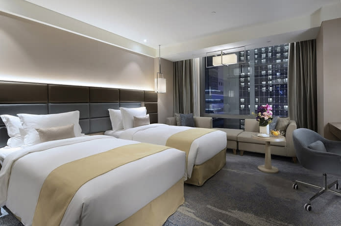 豪華客房提供絕佳休憩環境。板橋凱撒大飯店提供