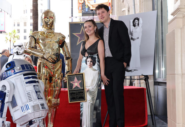 HOLLYWOOD, CALIFORNIA - MAY 04: (L-R) Billie Lourd and Austen Rydell attend the ceremony for Carrie Fisher being honored posthumously with a Star on the Hollywood Walk of Fame on May 04, 2023 in Hollywood, California. (Photo by David Livingston/Getty Images)