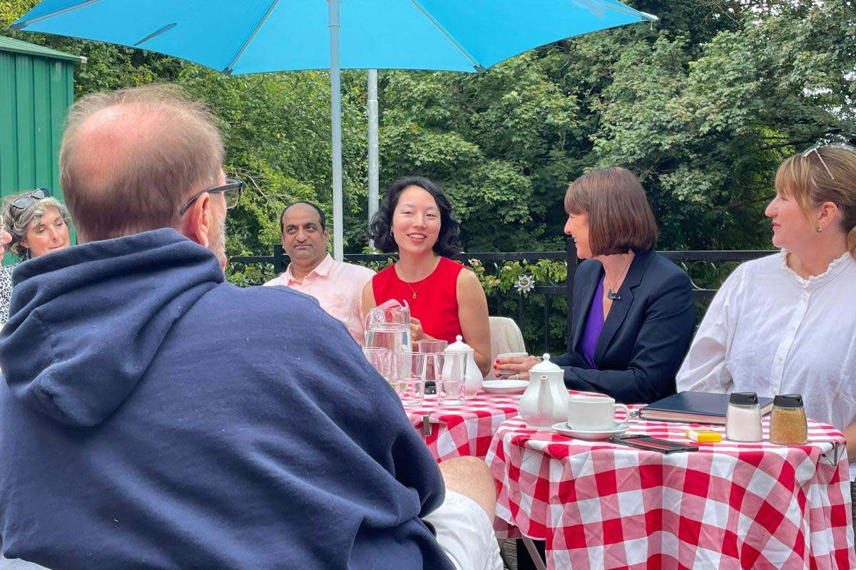 Rachel Reeves, Labour pick for chancellor, with Yuan Yang, parliamentary candidate for Earley and Woodley, with business owners at the Rustic Cafe in Maiden Place, Lower Earley. <i>(Image: James Aldridge, Local Democracy Reporting Service)</i>