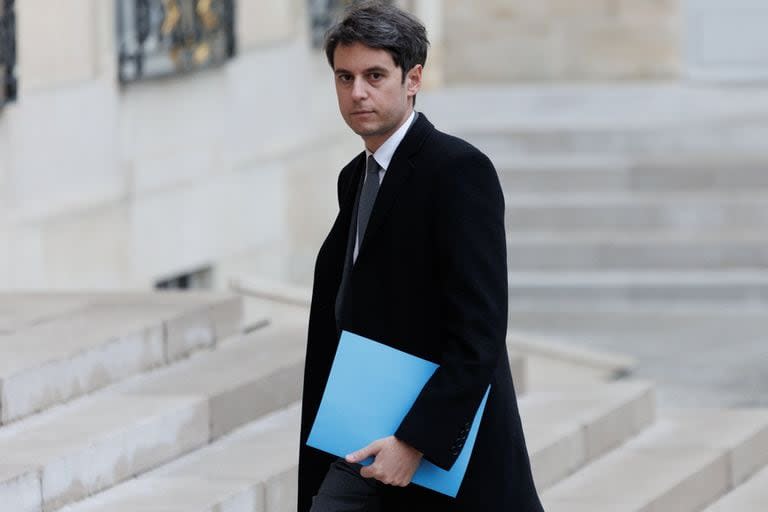 France, Saint Ouen. El primer ministro, Gabriel Attal llega al Palacio Eliseo. (Sadak Souici/ZUMA Press Wire/dpa)