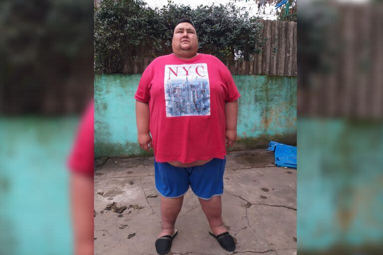 Luis llegó a pesar 275 kilos y allí fue que volvió a pedir ayuda (Foto Gentileza Luis Zerda)