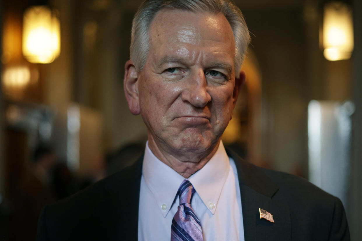  Sen. Tommy Tuberville (R-Ark). 