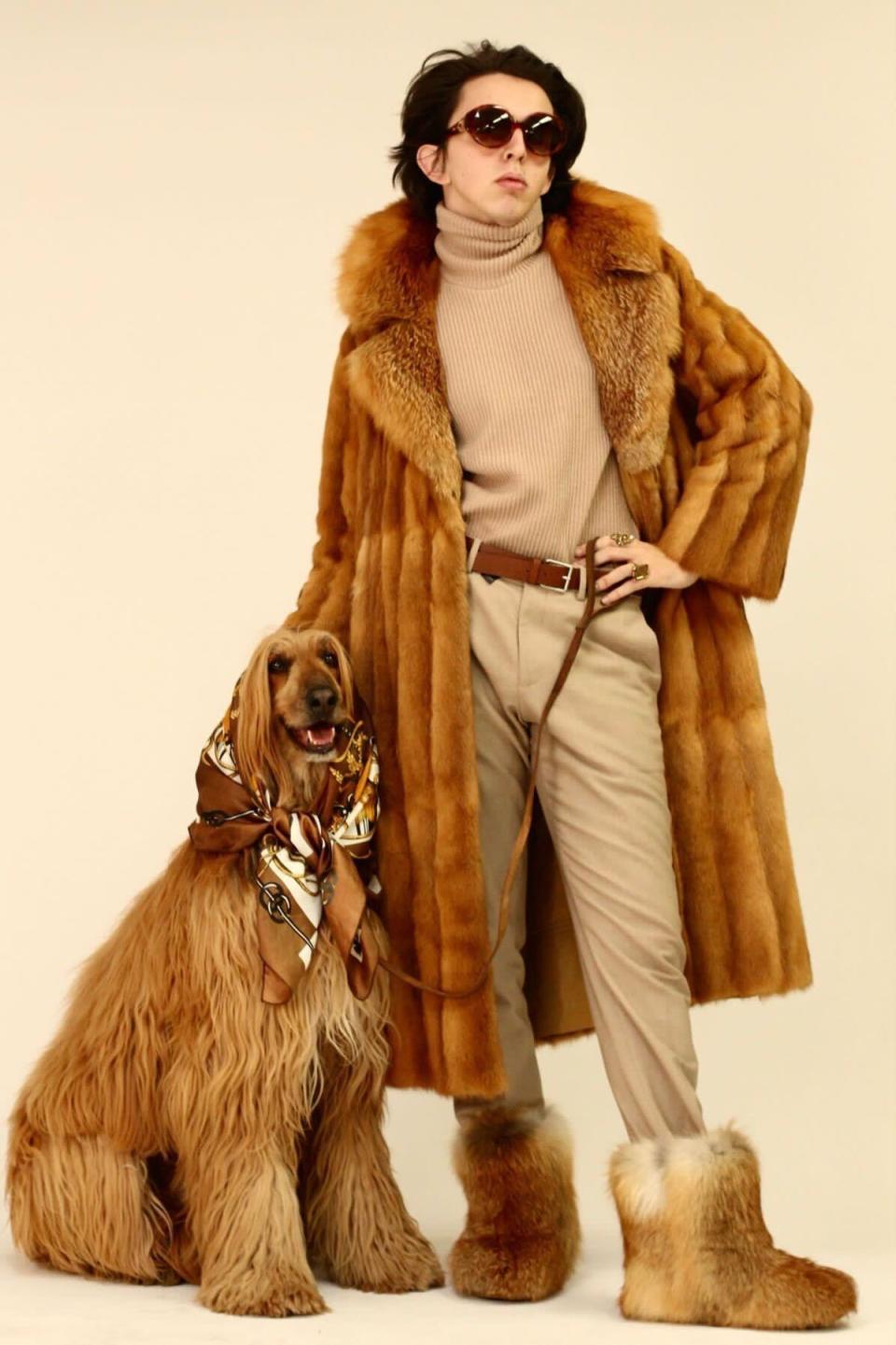 Leo Sherry wears his vintage fox fur (Sara Mousavi)