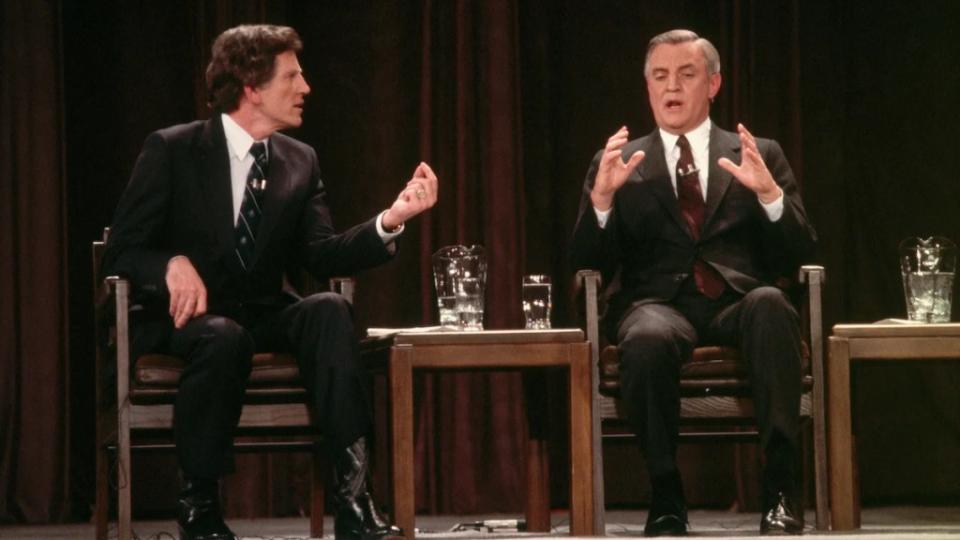 Gary Hart and Walter Mondale at 1984 debate