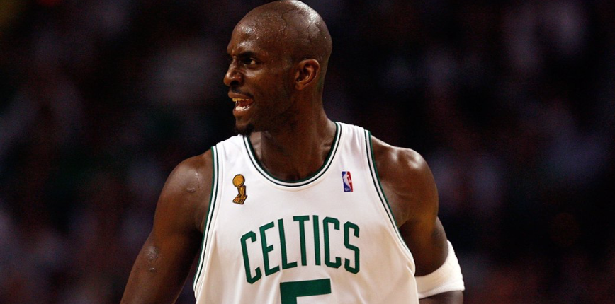 Wolves, Nets discussing trade to bring Kevin Garnett back to Minnesota