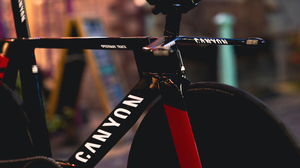 Canyon Speedmax CFR Track