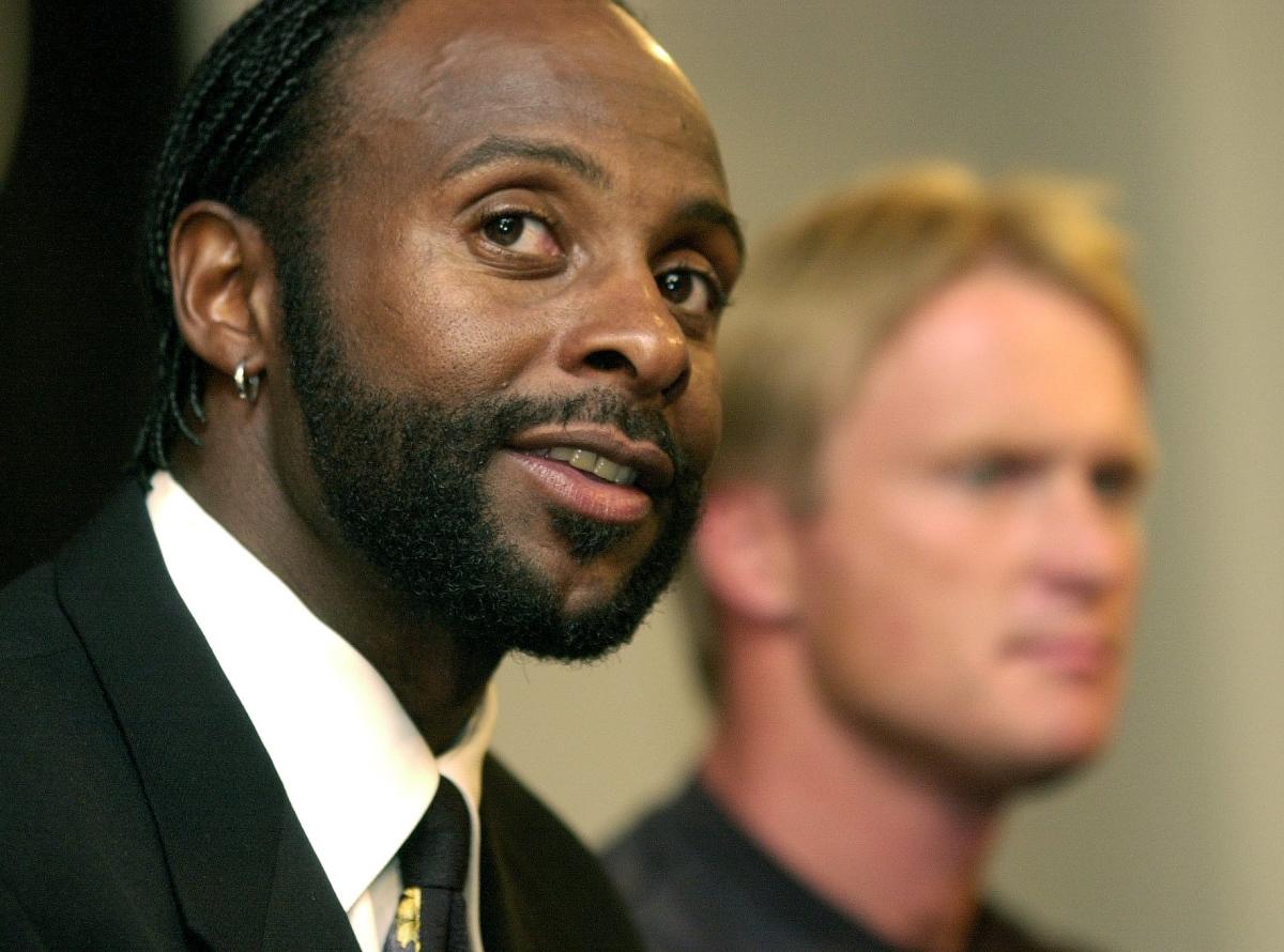 NFL Hall of Famer Jerry Rice teases about possible return to the Raiders -  Los Angeles Times