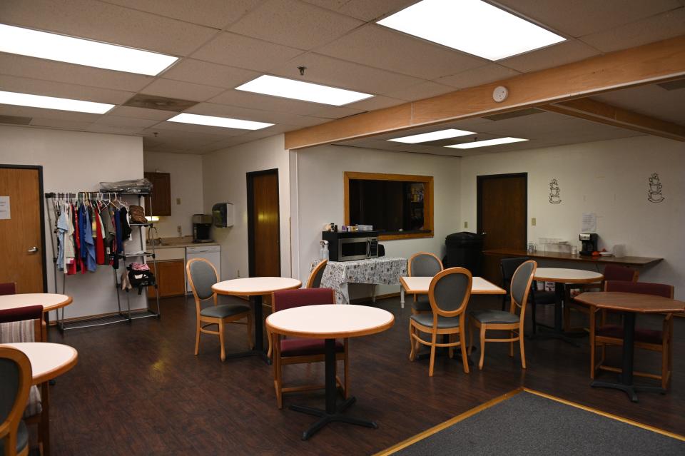 Hutchinson's Noel Lodge provides community-aid services for a variety of needs, their location at 400 W. Second Ave, Hutchinson, provides emergency shelter and other information on the assistance programs.