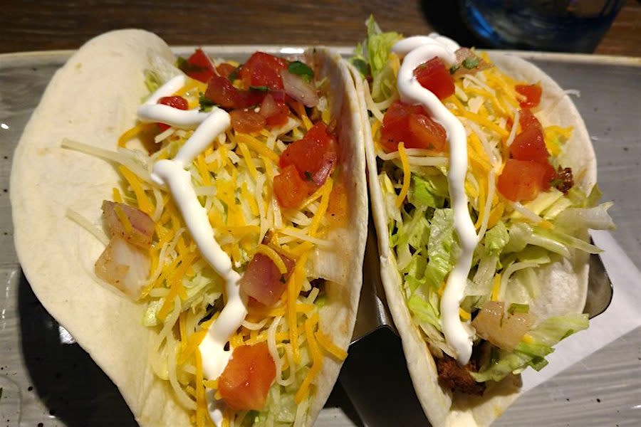 <b>photo: charnell s./<a href="https://www.yelp.com/biz_photos/guac-tequila-and-tacos-tampa?utm_campaign=e6f54a48-6925-4242-95c5-ad17308c4835%2C5a903625-b948-4fc1-9166-7f00a3f582cf&utm_medium=81024472-a80c-4266-a0e5-a3bf8775daa7" rel="nofollow noopener" target="_blank" data-ylk="slk:yelp;elm:context_link;itc:0;sec:content-canvas" class="link ">yelp</a></b>