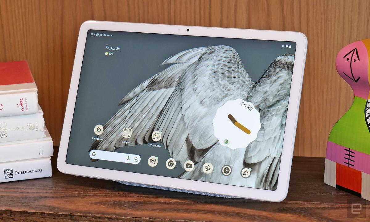 Pixel Tablet hands-on: Basically a $500 smart display with a