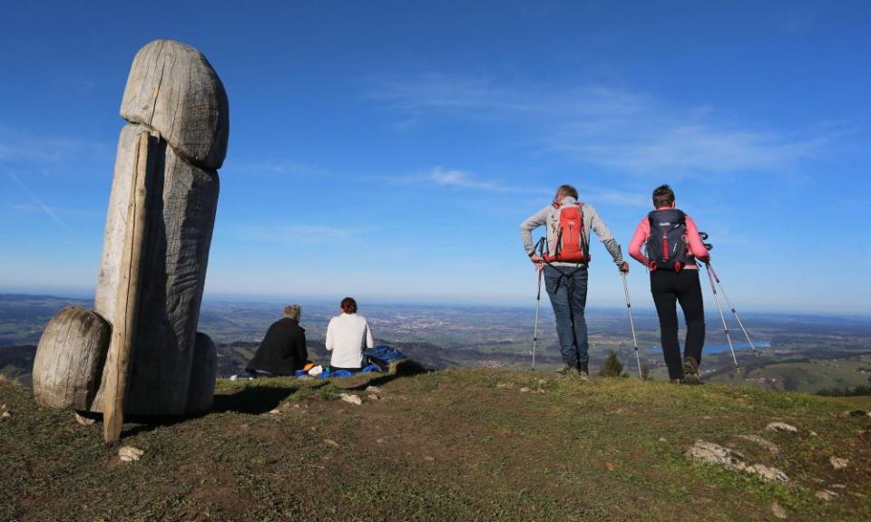 The two-metre-high wooden penis sculpture once stood on the ridge of the Grunten mountain in Germany. The mystery monument has since disappeared.