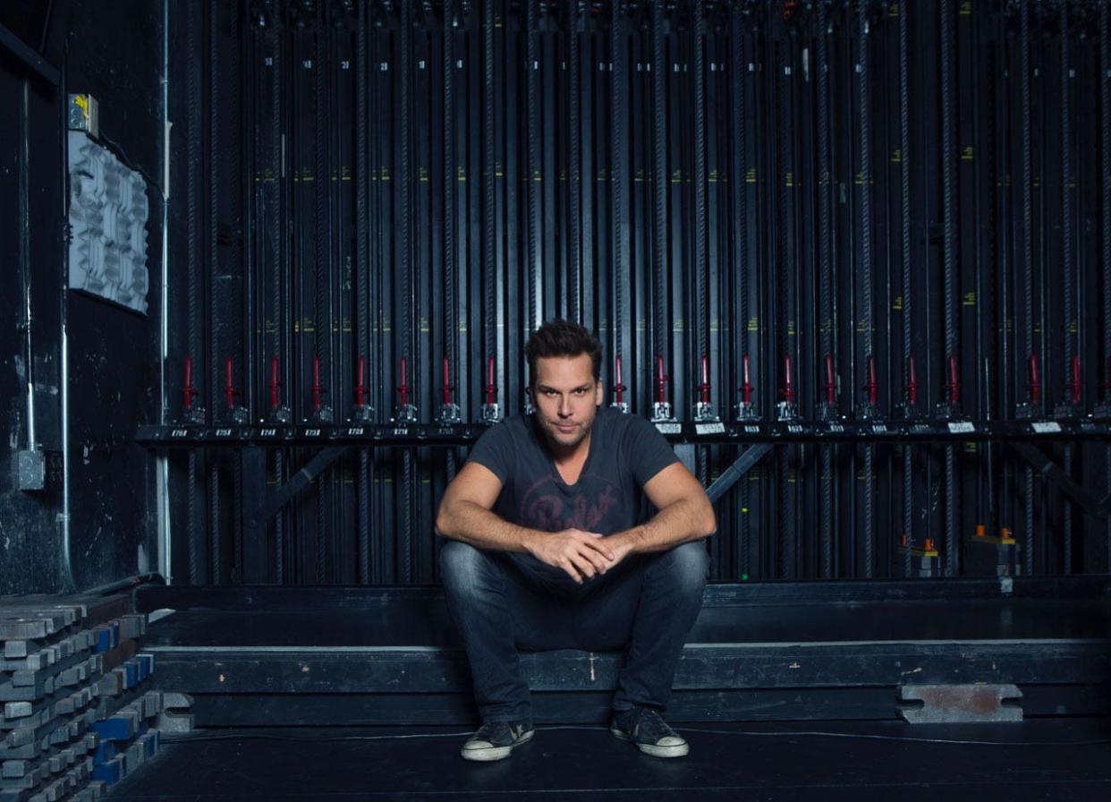 Comedian-actor Dane Cook is to bring his stand-up routine to Mershon Auditorium on Oct. 25.