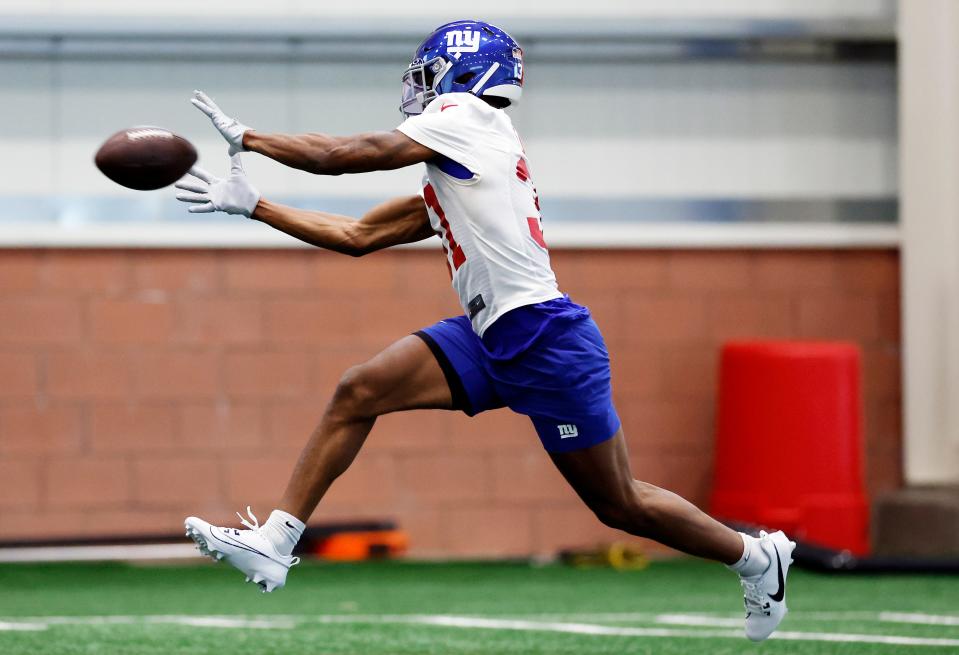 EAST RUTHERFORD, NEW JERSEY - MAY 10: Safety Tyler Nubin #31 of the New York Giants runs drills during New York Giants Rookie Minicamp at Quest Diagnostics Training Center on May 10, 2024 in East Rutherford, New Jersey. (Photo by Sarah Stier/Getty Images)