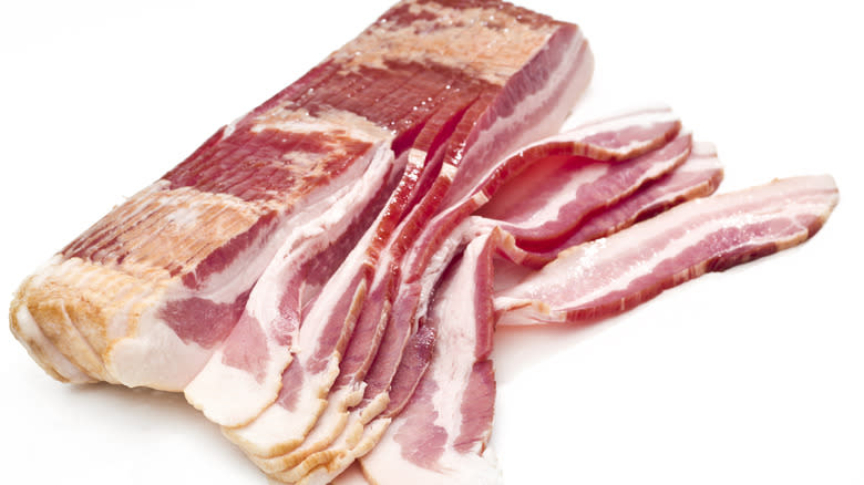 bacon slices