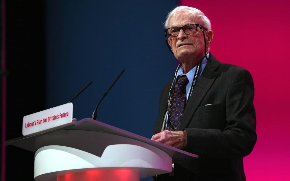 Harry Leslie Smith delivers an impassioned speech about his life and the NHS in Manchester in 2014 - Getty Images Europe