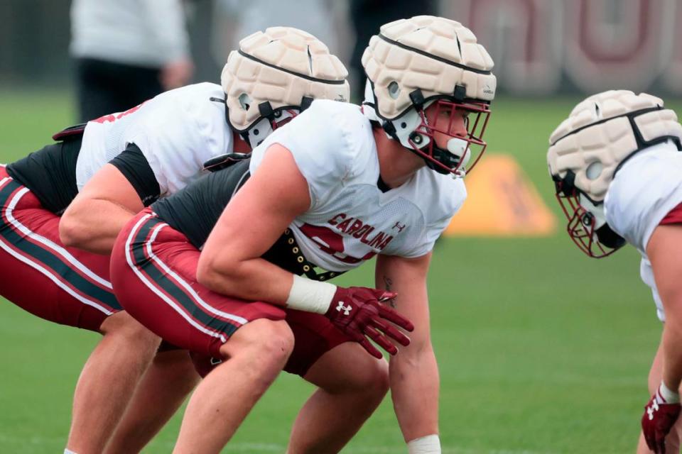 South Carolina’s Brady Hunt practices football on Thursday, March 28, 2024.