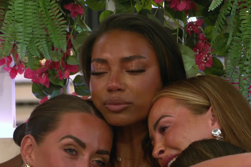 Uma emotionally decided to leave the villa after Wil's dumping