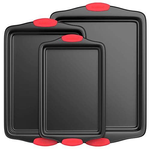 5) Nutrichef Kitchen 3-Piece Baking Pans