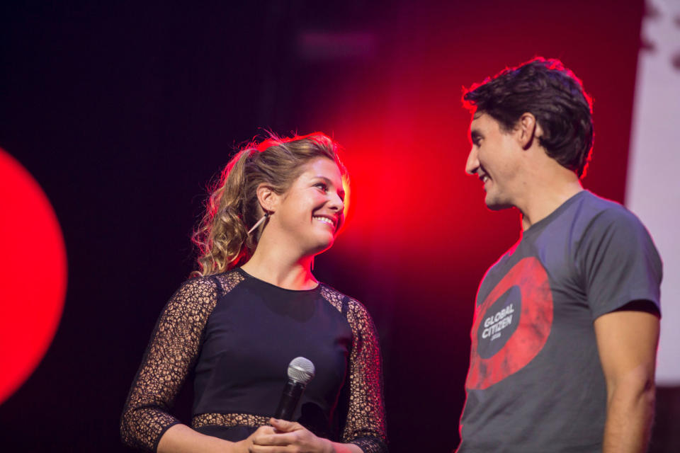 <p>Gazing at each other during the Global Citizen Concert to End AIDS, Tuberculosis and Malaria in Montreal, Canada</p>