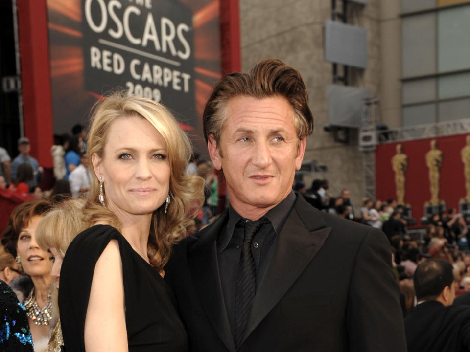 Den ersten Oscargewinn von Sean Penn überstand die Liebe. Doch nach der zweiten Auszeichnung 2009 kam es zur Trennung von Kollegin Robin Wright. (Bild-Copyright: Chris Pizzello/ AP Photo)