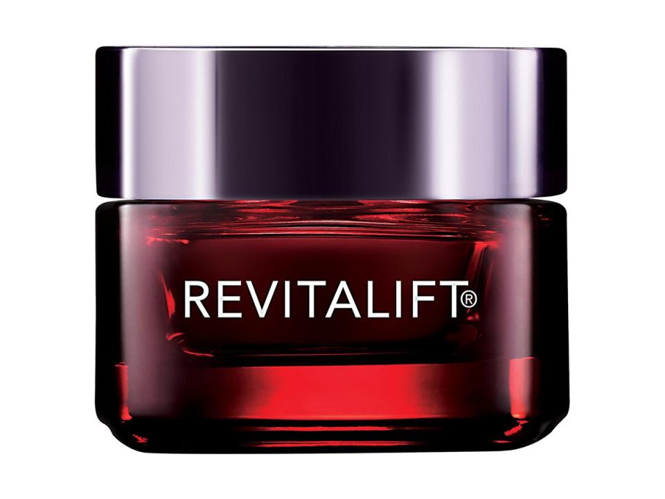 L'Oreal Paris Revitalift Triple Power Anti-Aging Face Day Moisturizer