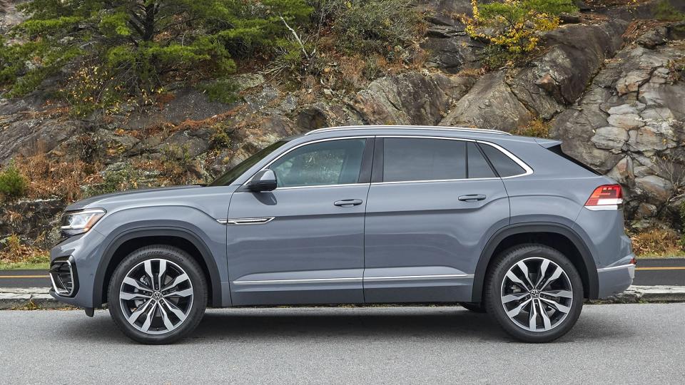 2022 VW Atlas Cross Sport