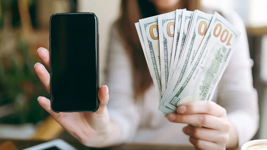 Ante la suba del dólar, un celular usado puede ser una opción conveniente.