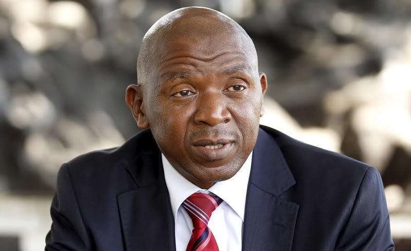 Burundi's opposition politician Agathon Rwasa, 51, speaks during a Reuters interview at his home in the capital Bujumbura, April 23, 2015. REUTERS/Thomas Mukoya 