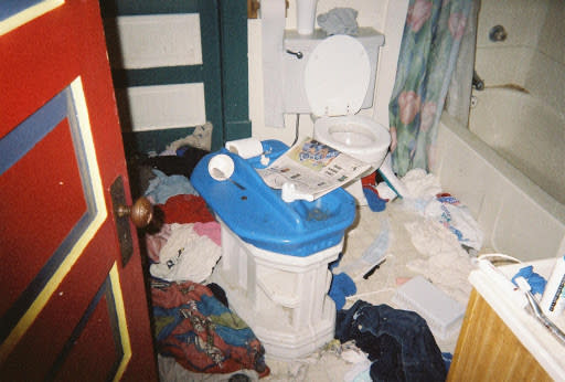 A photo, taken by Brynlee's brother, showing the messy state of their bathroom when they were children.