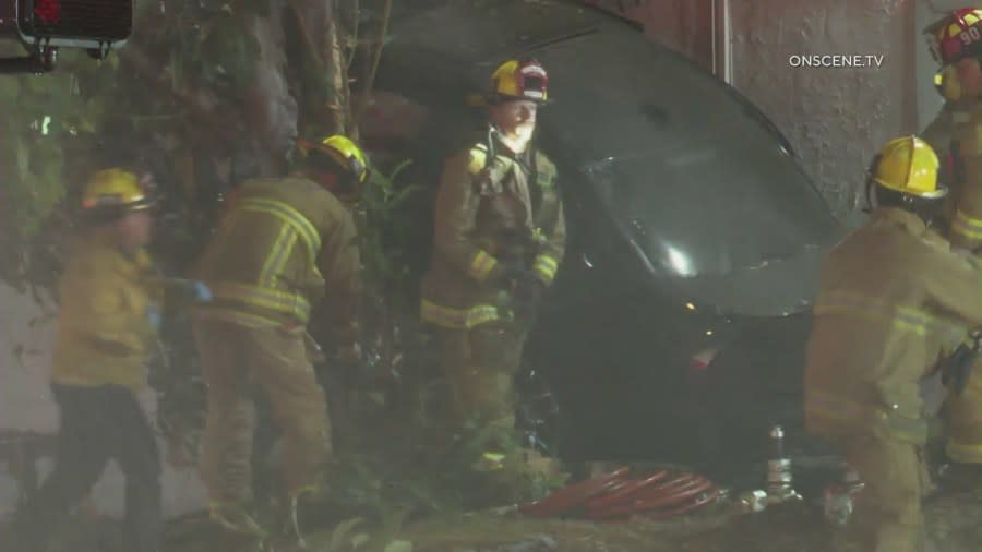 2 dead, 3 hospitalized after violent overnight crash in Northridge