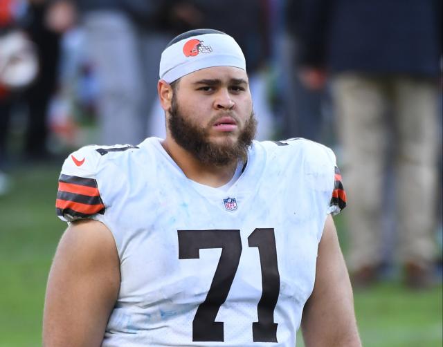 Grant Delpit, Jedrick Wills leave Browns practice early with injuries