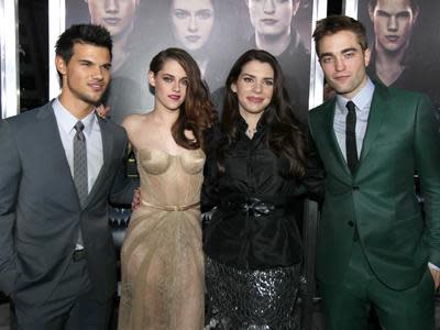 "The Twilight Saga: Breaking Dawn - Part 2" Movie Premiere Photos