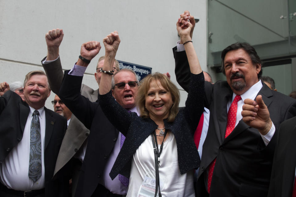 El día que Napoleón fue recibido como 'rock star' en el Senado de México