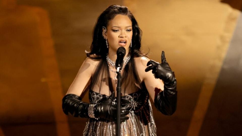 Rihanna performing at the 95th Academy Awards (Getty Images)