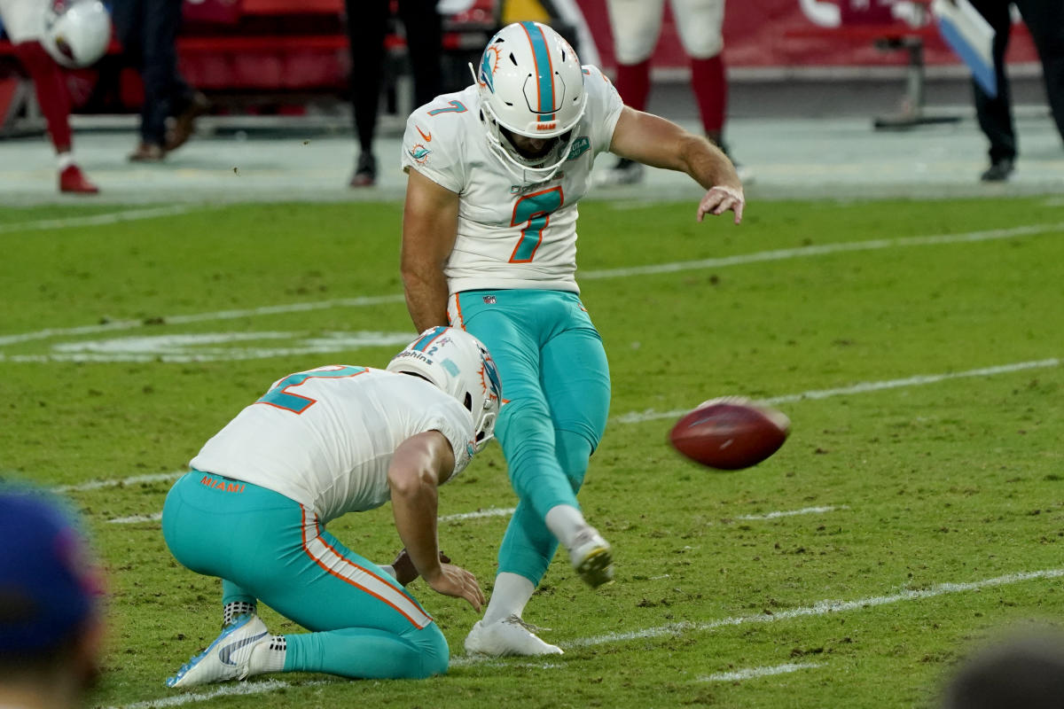 Jason Sanders kicks game-winning 50-yard field goal for Miami Dolphins