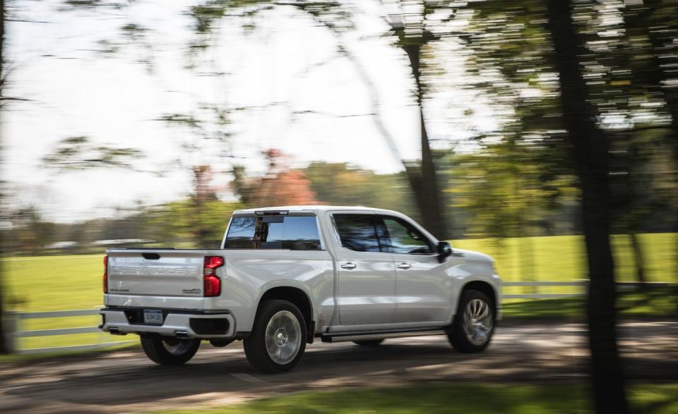 The Chevrolet Silverado 1500 6.2L Packs a Big Engine in a Big Truck