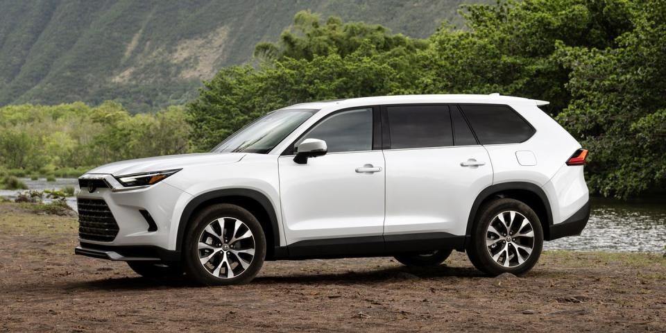 2024 toyota grand highlander