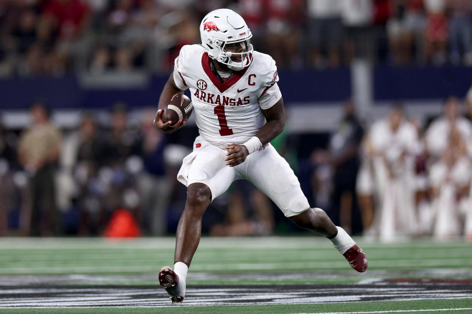 ARLINGTON, TEXAS – SEPTEMBER 24: Quarterback KJ Jefferson #1 of the Arkansas Razorbacks scrambles with the ball against the Texas A&M Aggies in the second quarter of the 2022 Southwest Classic at AT&T Stadium on September 24, 2022 in Arlington, Texas. (Photo by Tom Pennington/Getty Images)