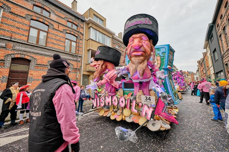 （取自亞斯特嘉年華官網aalstcarnaval.be）